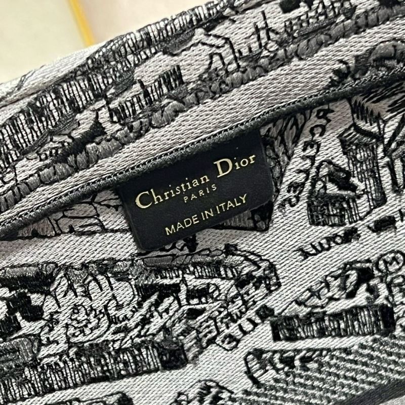 Christian Dior Shopping Bags